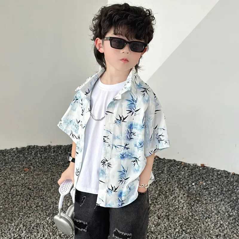 Resort Couple Look Parents and Children Summer Clothes Family Matching Holiday Clothing Mom Daughter Beach Dress Dad Son Shirts W250207