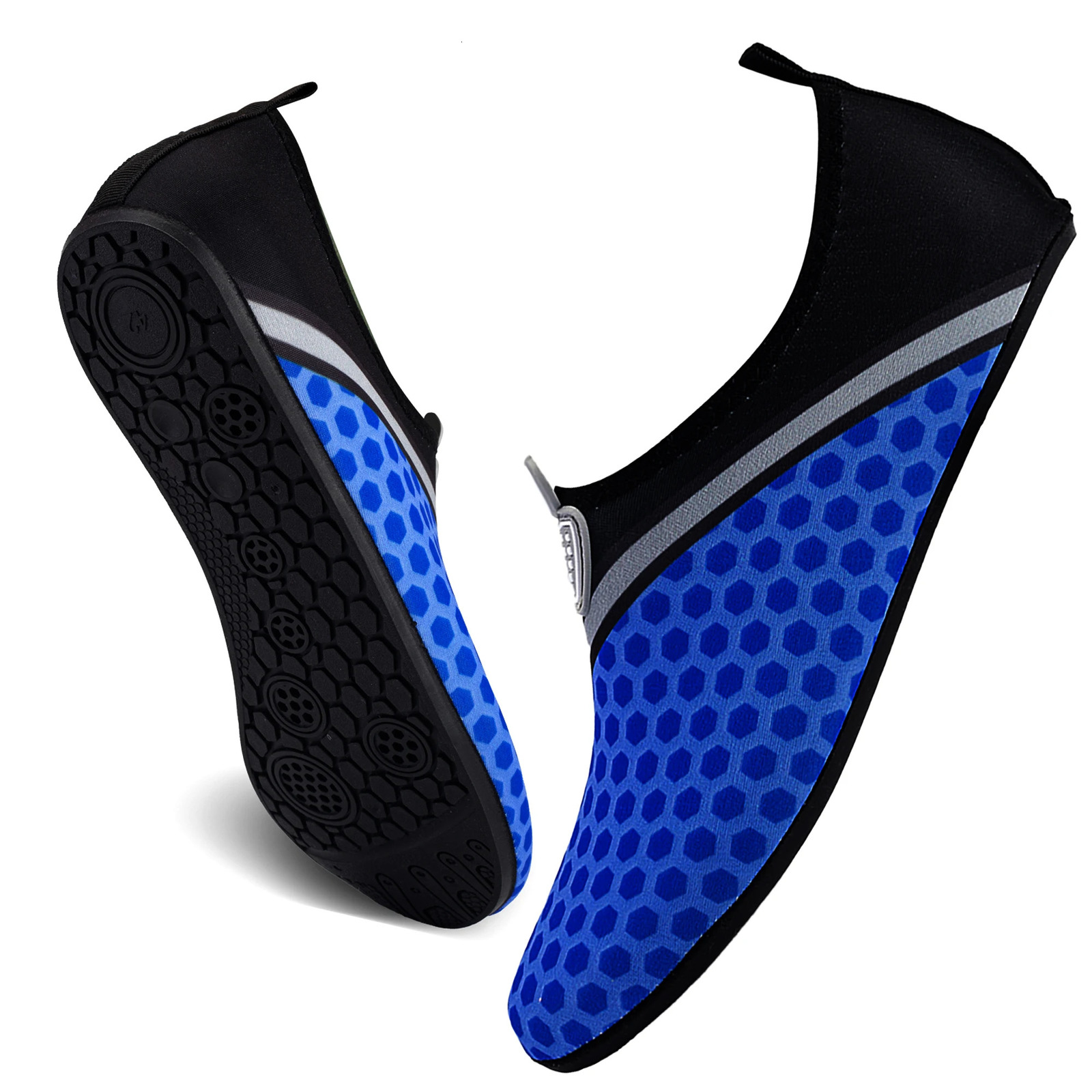 Aqua Shoes Summer Male Swimming Beach Barefoot Water Shoes Women Light Wader Fishing Sea Shoes Large Size 48 250207