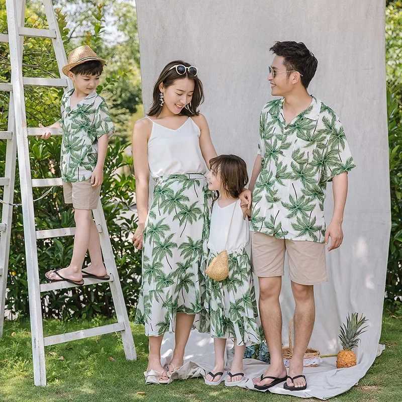 Vacation Parent-child Summer Clothes for The Whole Family Beach Outfit Mom Dad Daughter Son Matching Sets Holiday Women Skirt W250207