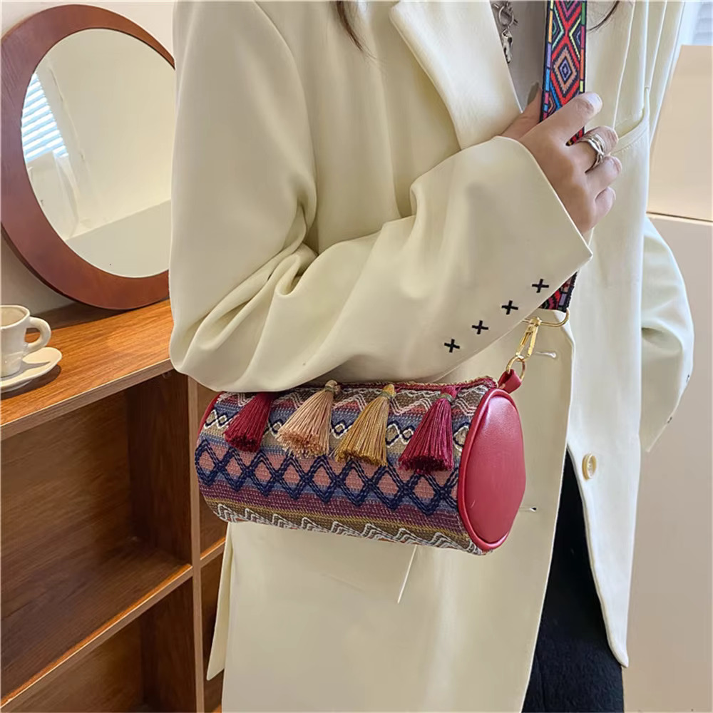 New Women Tassel Crossbody Fashion Bohemian Ethnic Style Color Embroidery E Cyder Girls Satchel Shoulder Bag Polyester Casual