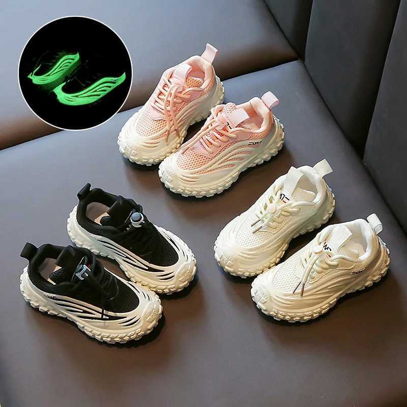 Kid Shoes Girls Casual Sneakers Fashion Breathable Sports Shoes for Children Outdoor Reflective Light Running Shoes Boy Shoes W250207