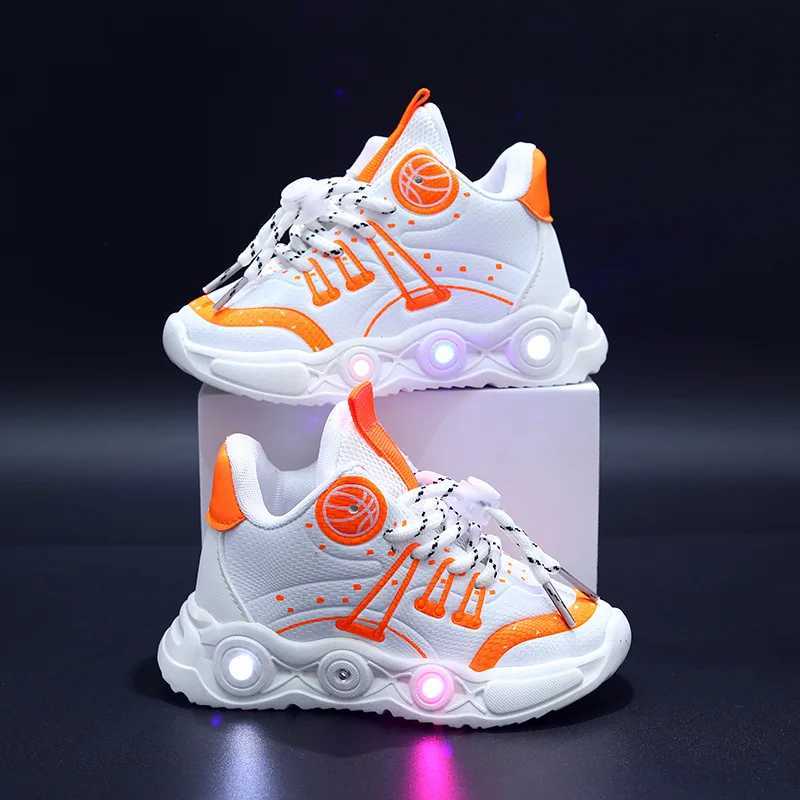 New LED Childrens Basketball Shoes for Boys Girls Non-slip Breathable Kids Sneakers Outdoor Fashion Glowing Casual Shoes TenisXJ250207