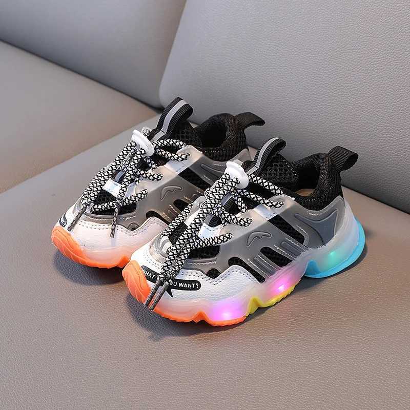 Luninous sports shoes for children 1-3 year old boys and girls coach breathable mesh childrens casual lighting shoes W250207
