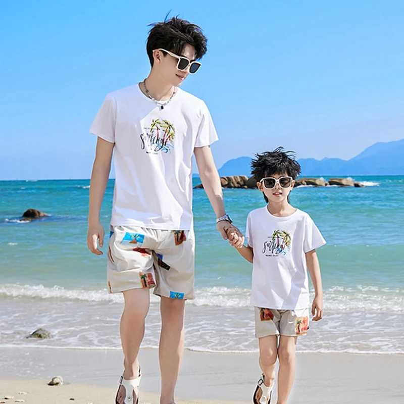 Summer Beach Family Matching Outfits Mother Daughter Seaside Dresses Dad Son Cotton T-shirt+Shorts Couple Clothes Holiday Seaside W250207