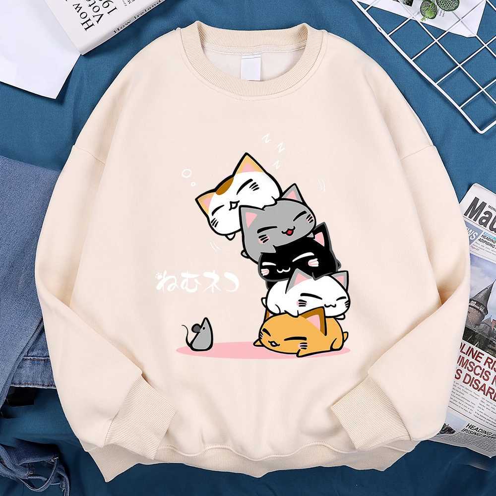 Cute Stacked Cats Sleeping Dont See The Mouse Men Clothing Anime Pullover Hoodies Loose Fleece Hoody Casual O-Neck Streetwear W250207