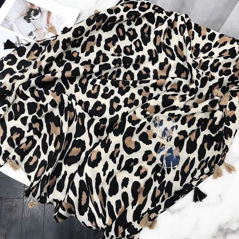 Fashion Sexy Leopard Dot Tassel Viscose Shawl Scarf High Quality Neckerchief Autumn Winter Foulards Muslim Hijab Sjaal 250207