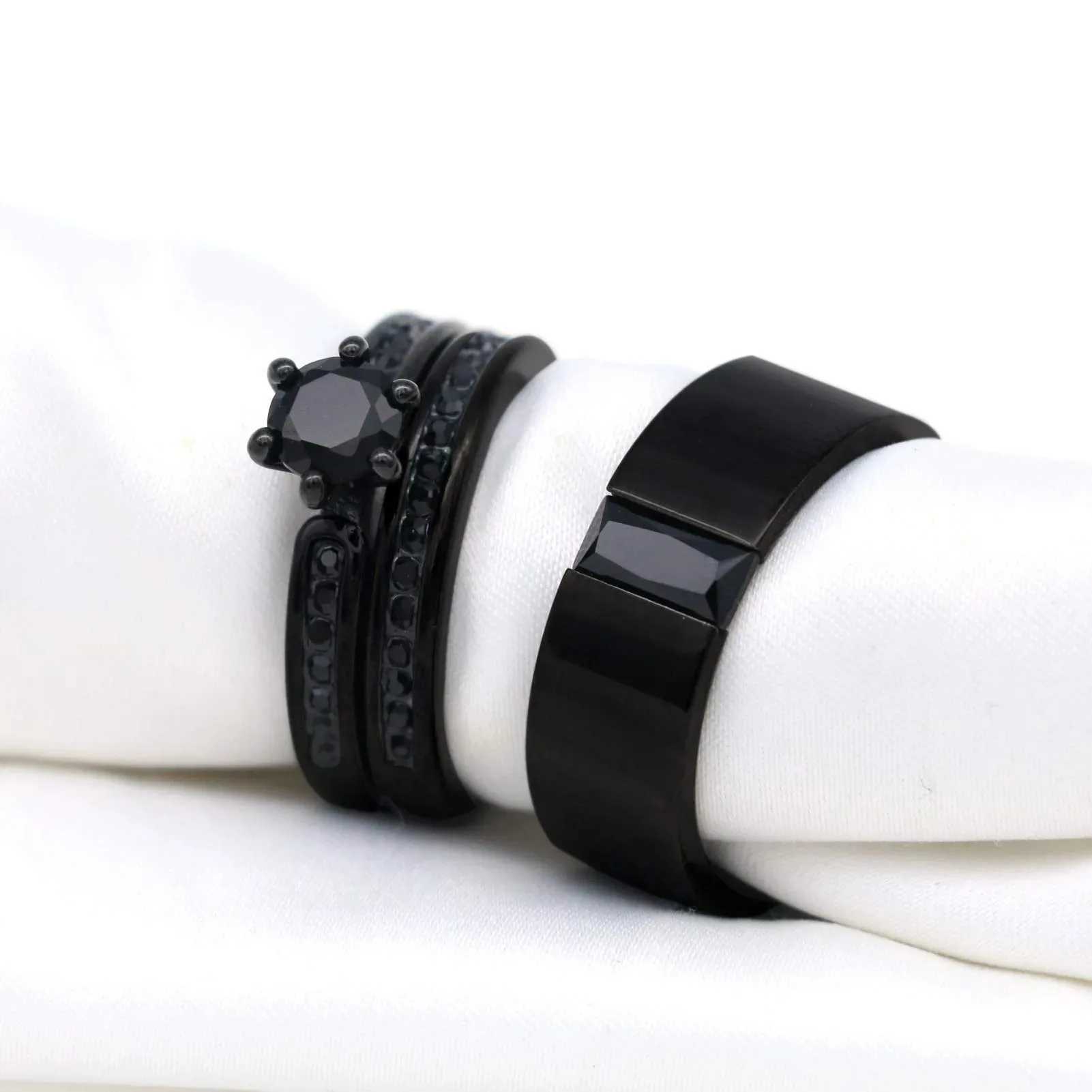 Fashion couple ring womens black Rhinestone zirconia ring set mens stainless steel zirconia ring wedding ring jewelry gift W250207