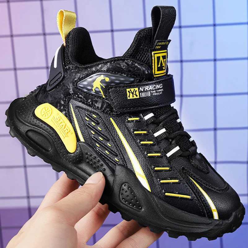 Childrens Walking Shoes Lightweight Comfortable Waterproof Running Shoes Anti Slip Soft Outdoor Sports Sneakers for Kids W250207