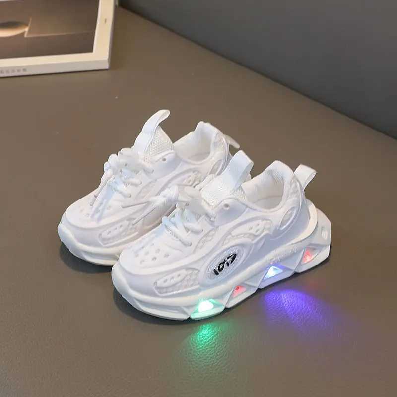 LED Illuminated Shoes Kid Sneakers Ultrght Breathable Running Shoes Soft Sole Girls Casual Trainers Outdoor Sport Boy Shoes W250207