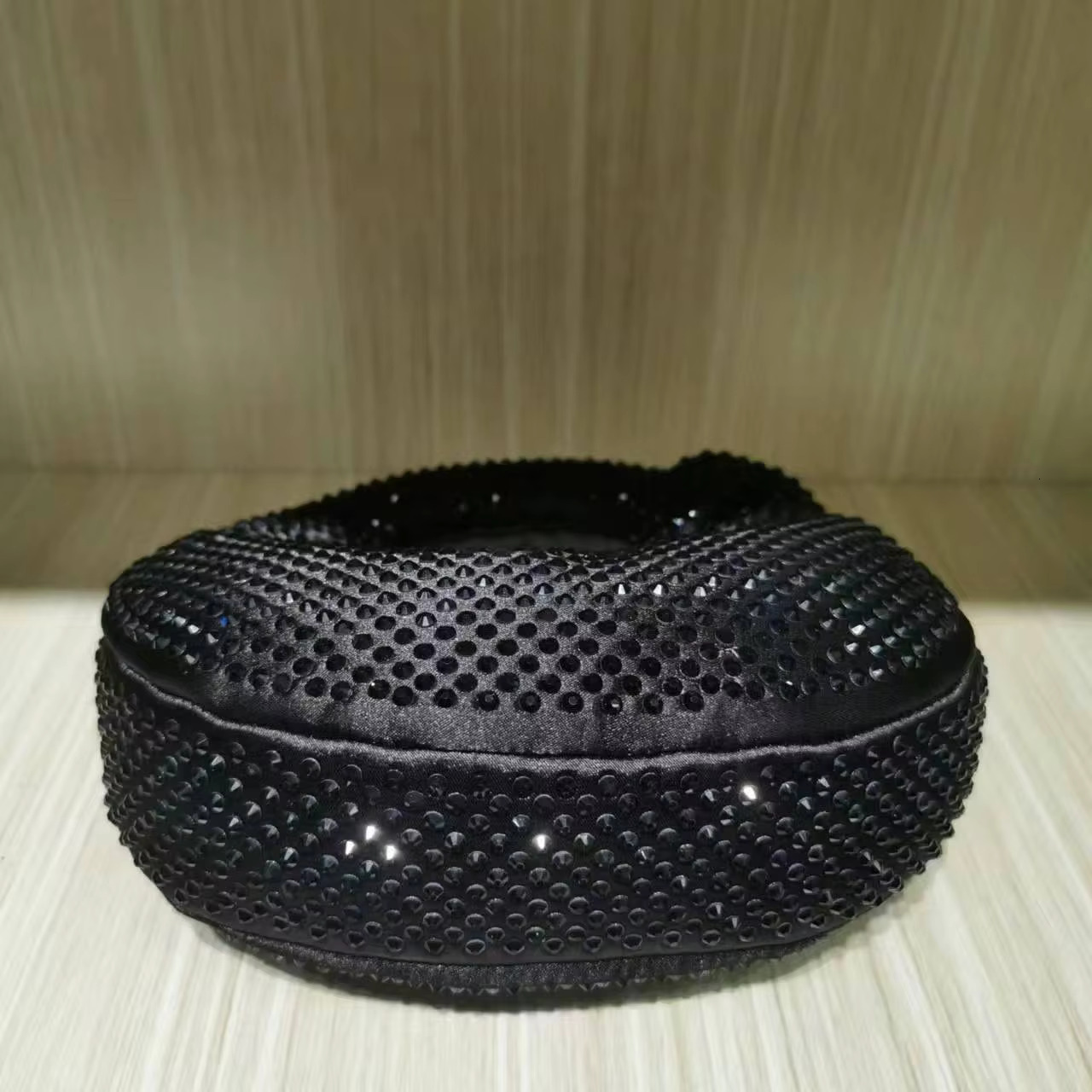 Designer bag women's handbag 2025 new style hand-held small bag shiny and ethereal diamond elegant mini handbag wallet dinner party