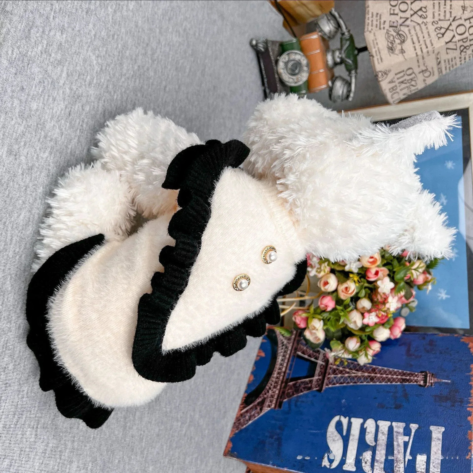 Autumn Winter Pet Sweater Princess Style Small Flying Sleeve Skirt Hem Pearl White Fur Cute Pet Sweater Knitted Kitten Puppy 250206