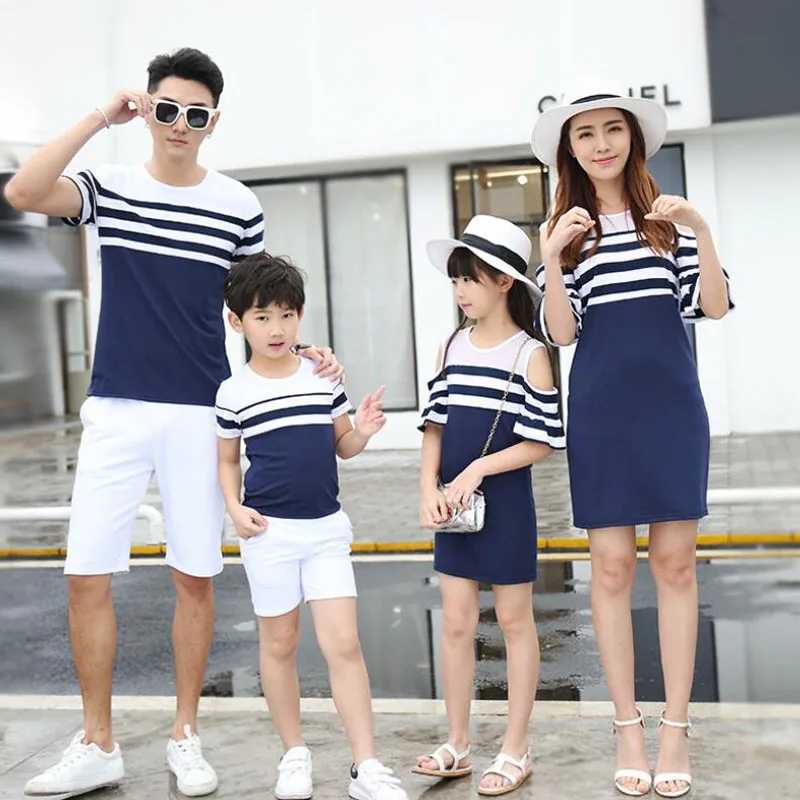 Family Clothing Striped Off Shoulder Mother Daughter Dress Family Matching Clothes Father Son T-shirt Parent-Child Family Set W250207
