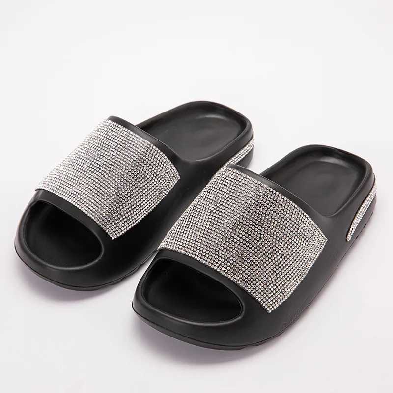 2024 new womens/men shoes with diamd face thin fl thick bottom slippers sandals outdoor beac 36-45XJ250207