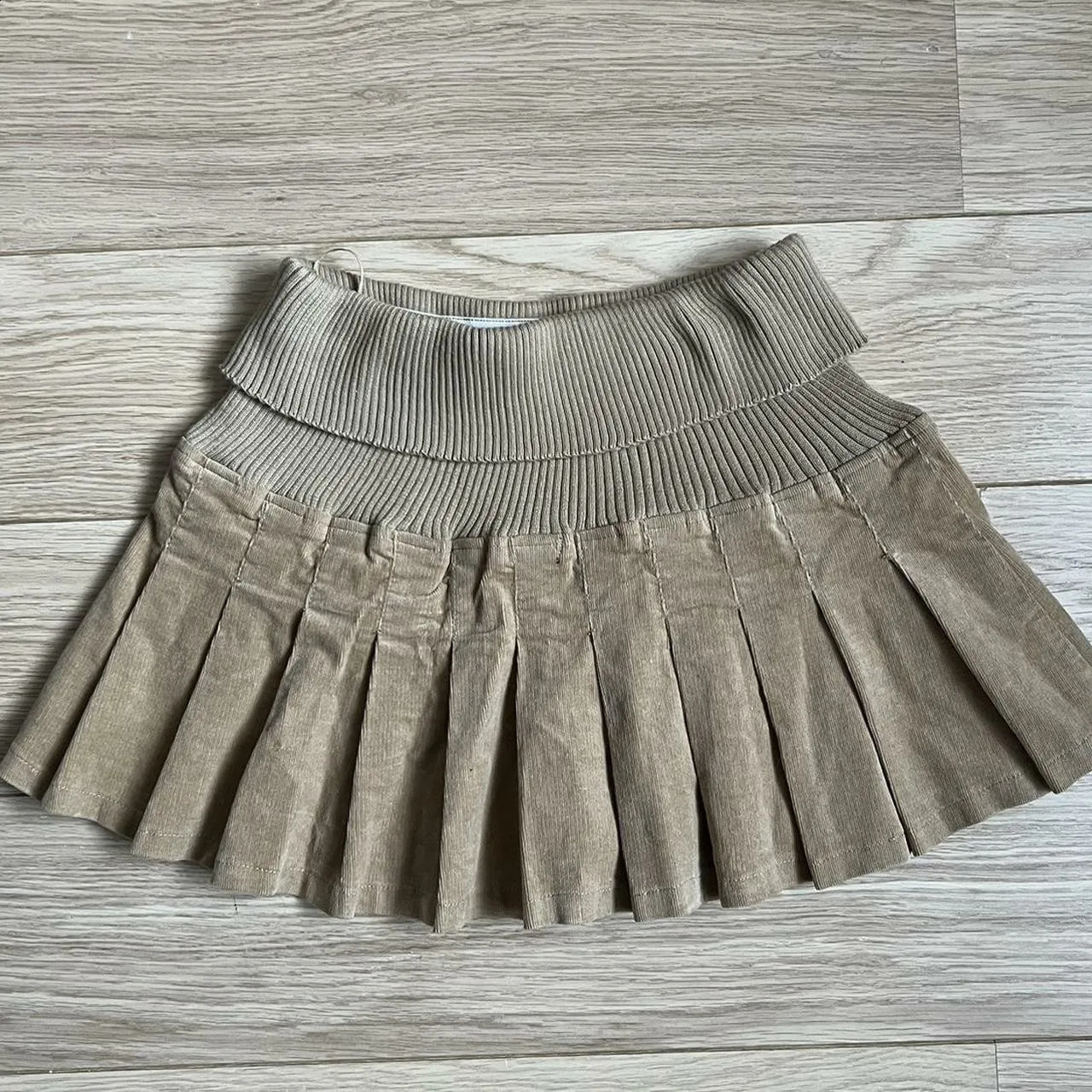 Y2K Ribbed Stretchy Waistband Mini Skirt Gothic Pleated Skirt Womens Harajuku Autumn Winter Retro Apricot Black High Waist Skirt 250206