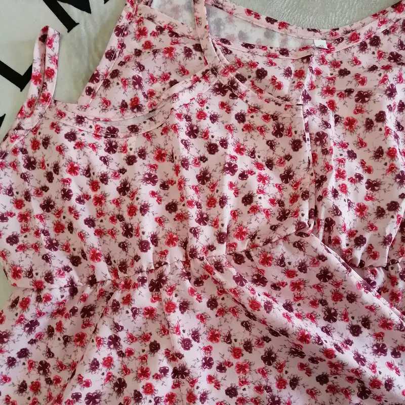 2023 Mother And Daughter Dress Clothes Sleeveless Floral Family Matching Outfits Mommy And Me Same Sets Mom Daughter Dresses W250207