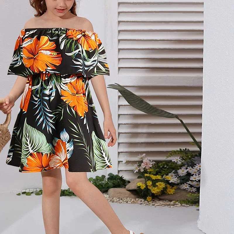 Family Matching Outfits Mom Daughter Ruffle Dress Dad Son Tee Shirt+Shorts Suit Holiday Wear Casua Printing Clothes Family Look W250207