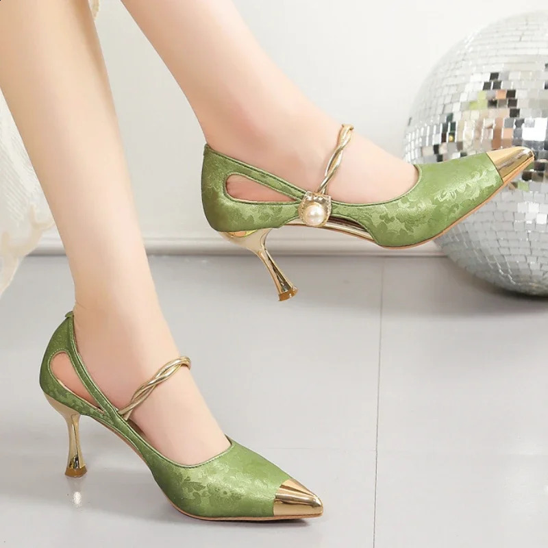Womens Sandals Summer High Heels Pointed Head Embroidered Thin Belt Bag Head Sandals Casual Fashion Temperament Heel Sandals 250206