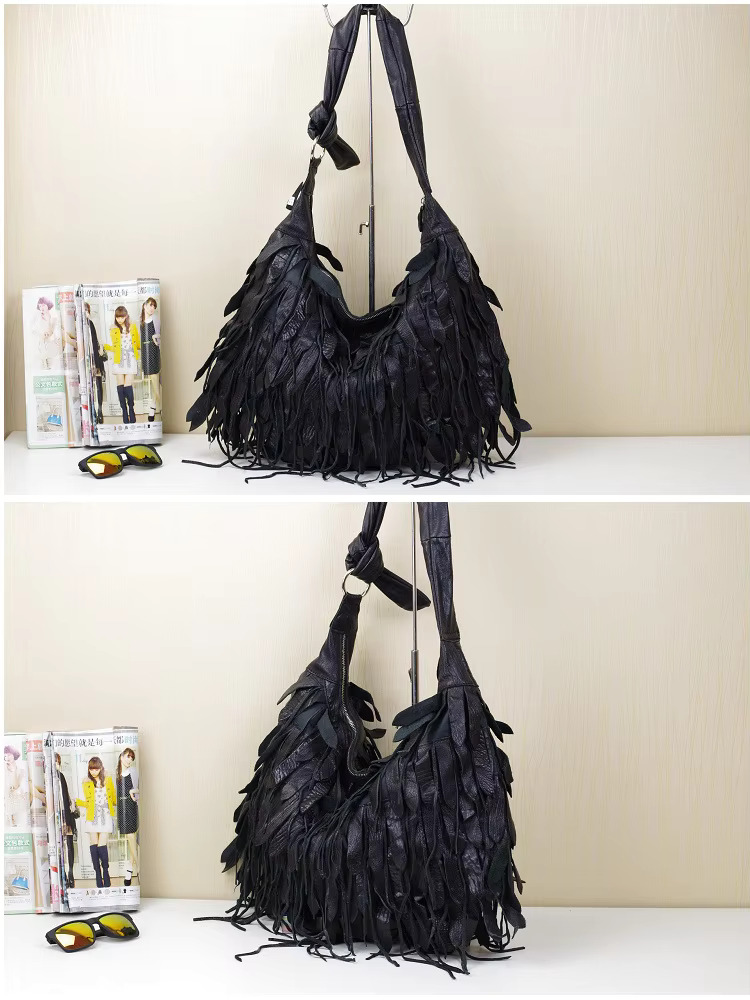 Black Genuine Leather Tassel Single Shoulder Messenger Large Capacity Beach Ladies Wholesale Female Bag Genuine Leather Cartoon
