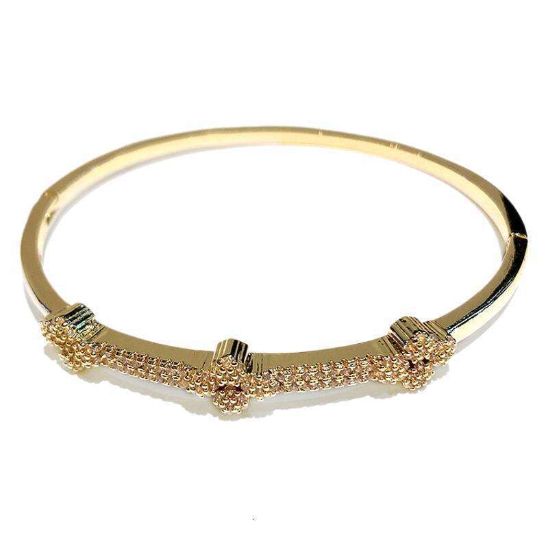 Fashion Micro inlaid Clover Copper Material Niche Trendy Jewelry Bracelet