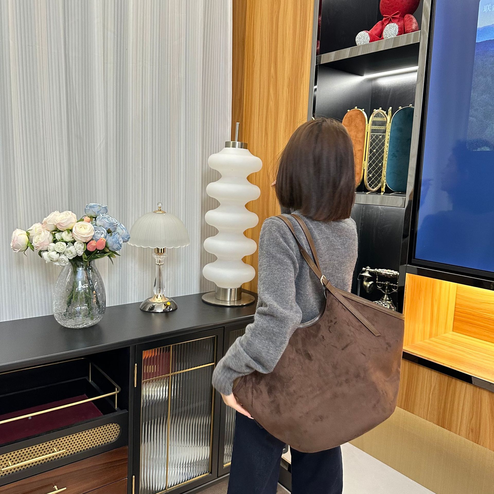 Bag Bag For Women, Lazy Style, Mother Tote Bag, Women's Winter New Large Capacity Commuting Hand-Held Shoulder Bag