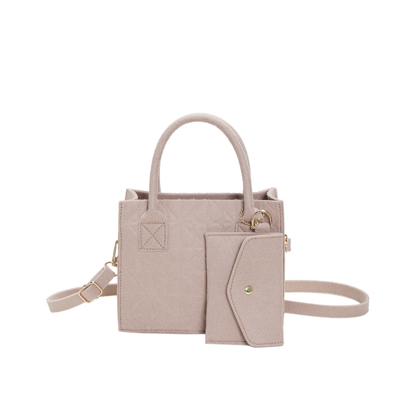Elegant Felt Material Shoulder Handbag for Ladies Versatile Designer Crossbody Messenger Bag with Zipper Detail