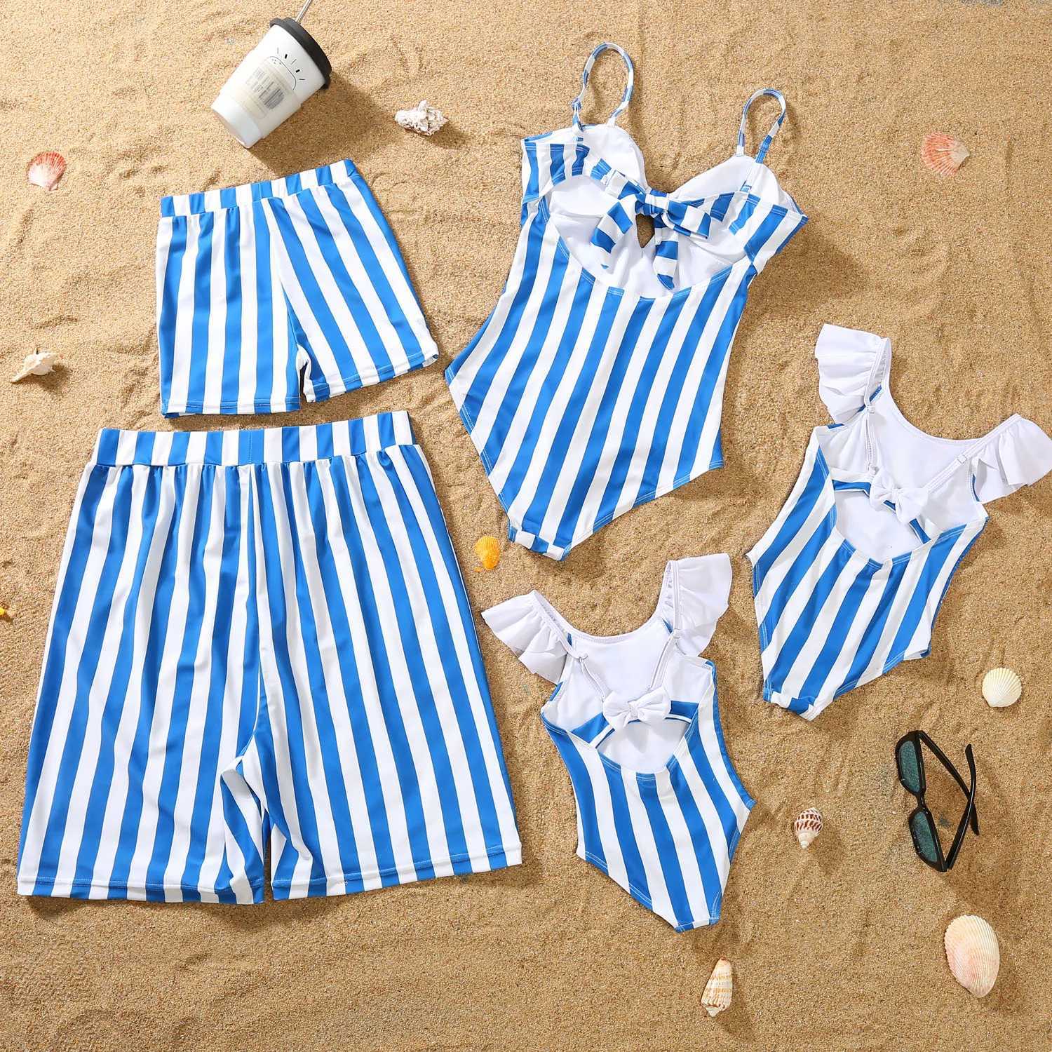 Family swimsuit mom daughter swimsuit dad son swimsuit shorts 2023 summer striped mom and daughter bikini set matching set W250207