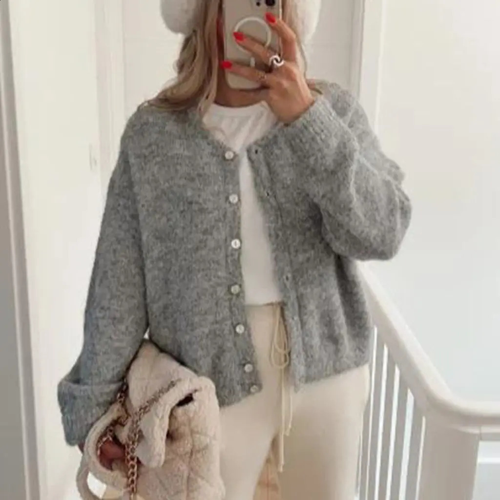 Combhasaki Womens Y2K Vintage Crop Cardigan Solid Color Button Down Crew Neck Long Sleeve Loose Fit Sweater Casual Streetwear 250206