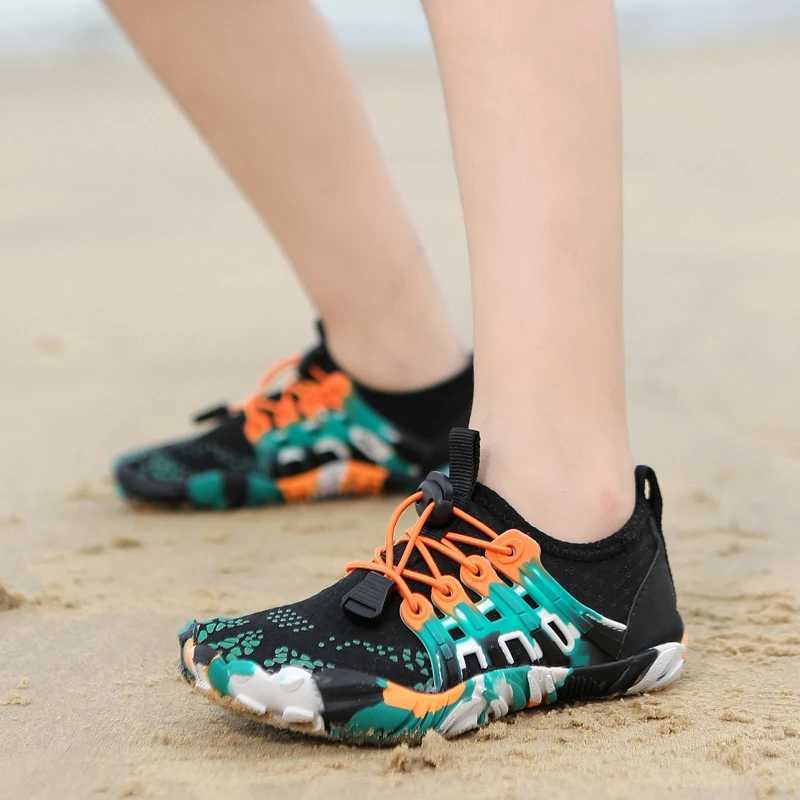 2024 Childrens Summer Colorful Aqua Shoes Mens and Womens Non slip Water Shoes Barefoot Beach Sports Shoes Sizes 26-38 W250207