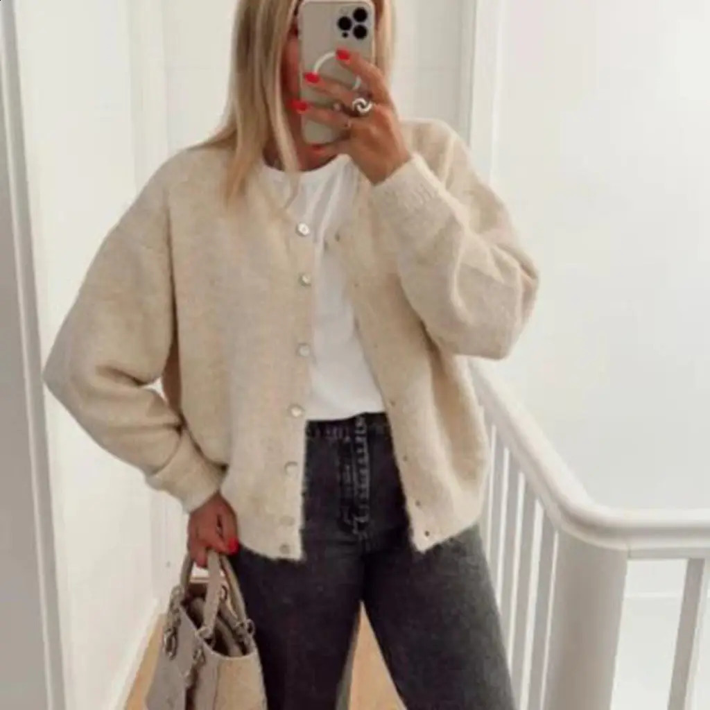 Combhasaki Womens Y2K Vintage Crop Cardigan Solid Color Button Down Crew Neck Long Sleeve Loose Fit Sweater Casual Streetwear 250206