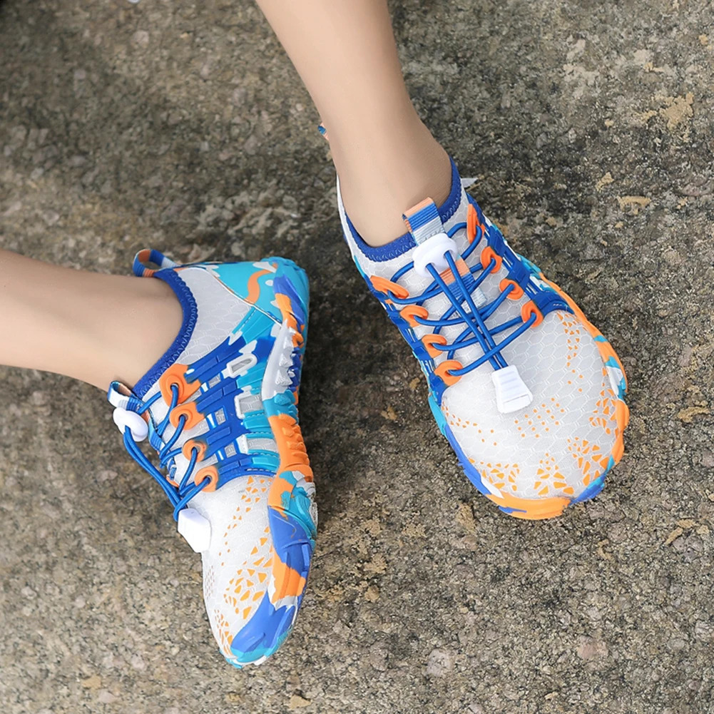 Kids Water Shoes Sea Diving Sneakers Qiuck Drying Upstream Wading Shoes Non-Slip Five Fingers Aqua Shoes Beach Swimming Footwear 250207