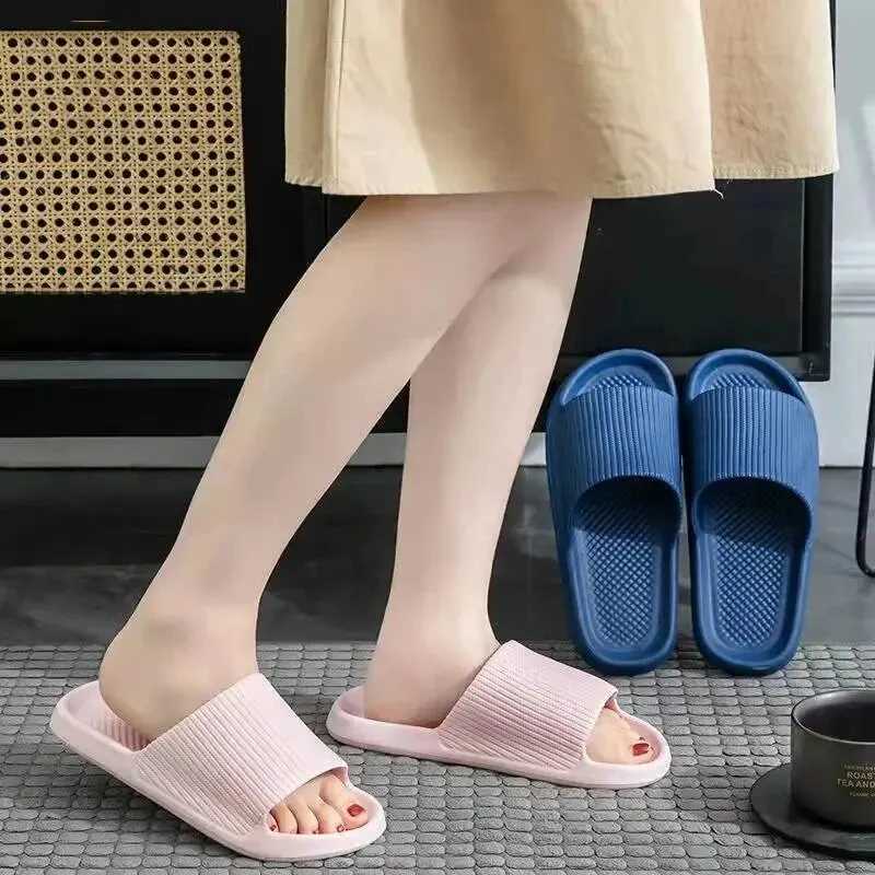 Soft Sole Massage Shower Shoes for Women Men Couples Waterproof N-slip Home Leisure Fi Bathroom SlippersXJ250207