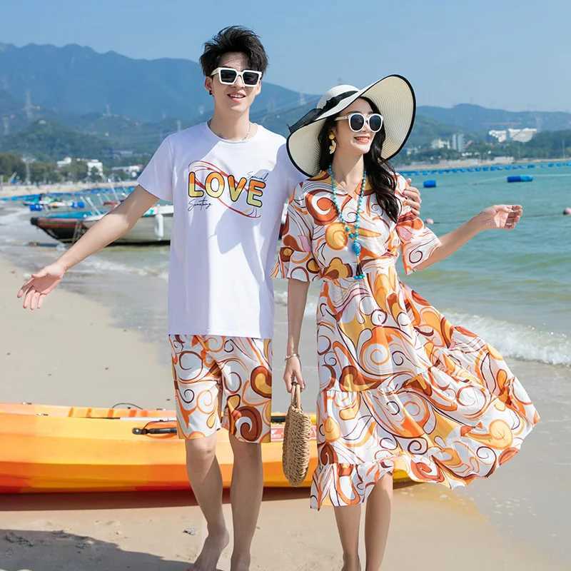 Family matching clothing Summer beach mom daughter casual dress Father son T-shirt+couple clothing Holiday beach photos W250207