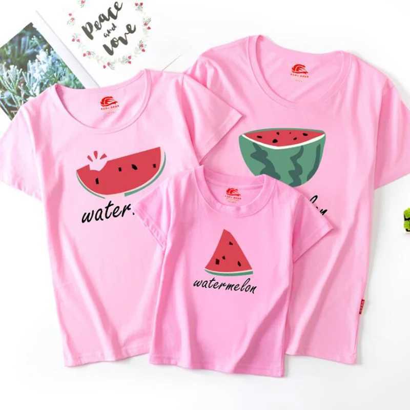 Family Look Mommy and Me Clothes Matching Summer Fruits Printing Family Clothing Mother Daughter Son Father Kids T-shirt W250207