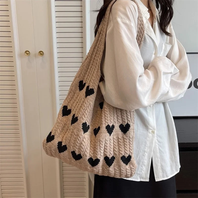 Knitted Handbags Female Large Capacity Womens Shoulder Bag Summer Beach Purses Casual Hollow Woven Shopping 250121