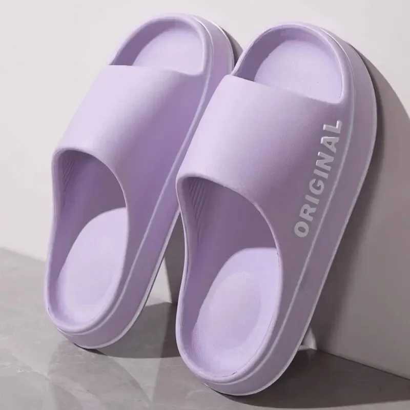 Women Letter Slippers Beach Slides Solid Color Mens Thick Sole Indoor Outdoor Summer Couple Sandals Bathroom Anti Slip ShoesXJ250207