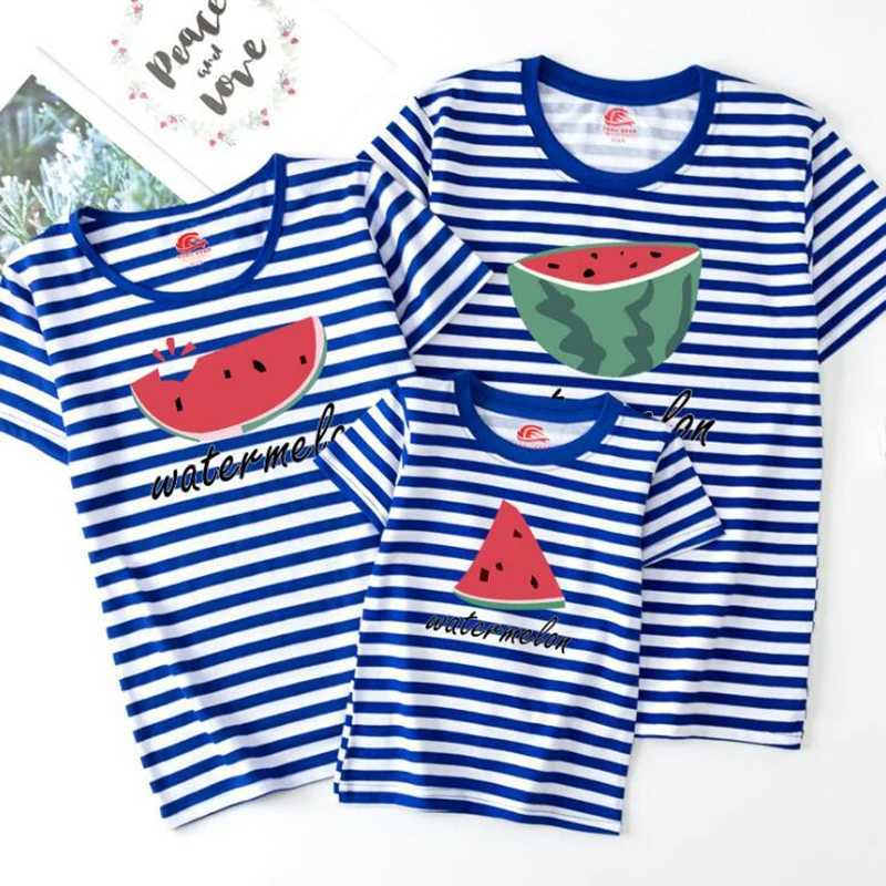 Family Look Mommy and Me Clothes Matching Summer Fruits Printing Family Clothing Mother Daughter Son Father Kids T-shirt W250207