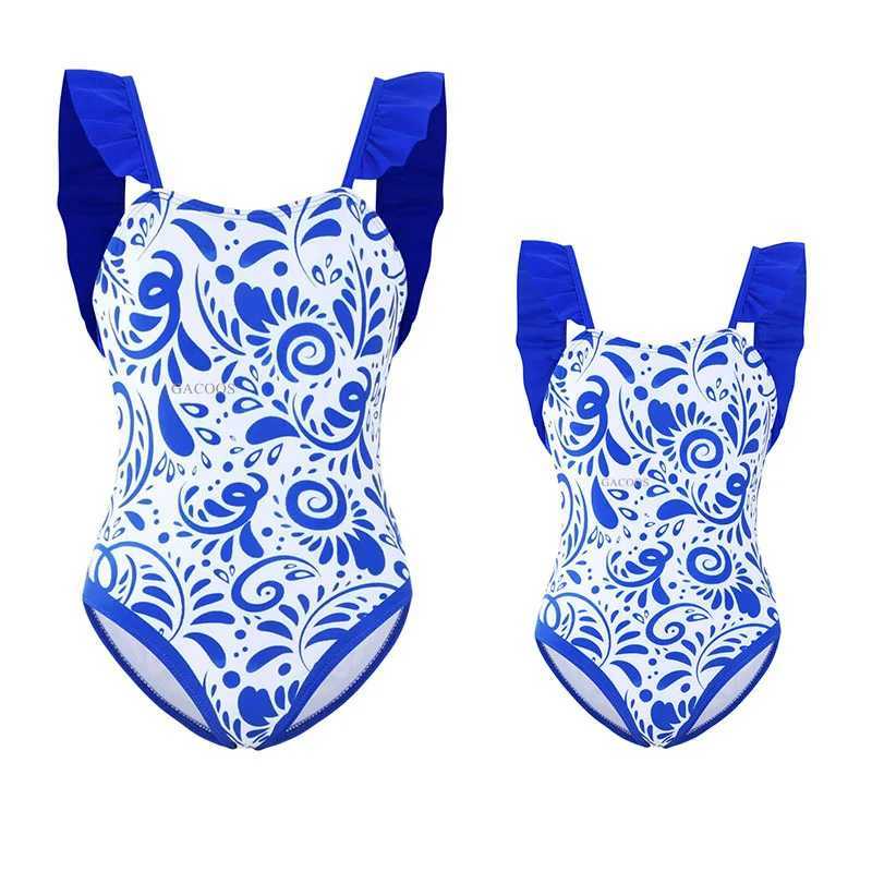 Summer Mermaid Family Matching Swimsuit Scale Print Bikini Adult Kids Mother Daughter Swimwear Princess Baby Girls Clothing Set W250207