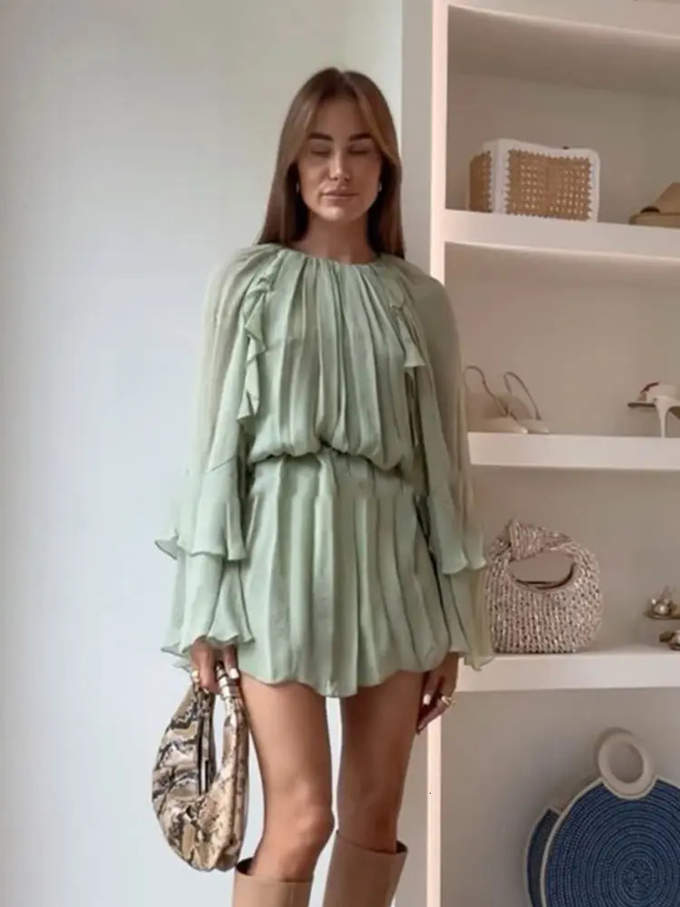 Womens Fashion Green Ruffle Pleated Mini Dress Casual Long Flare Sleeve High Waisted Dresses 2024 Lady Vacation Elegant Sundress 250206