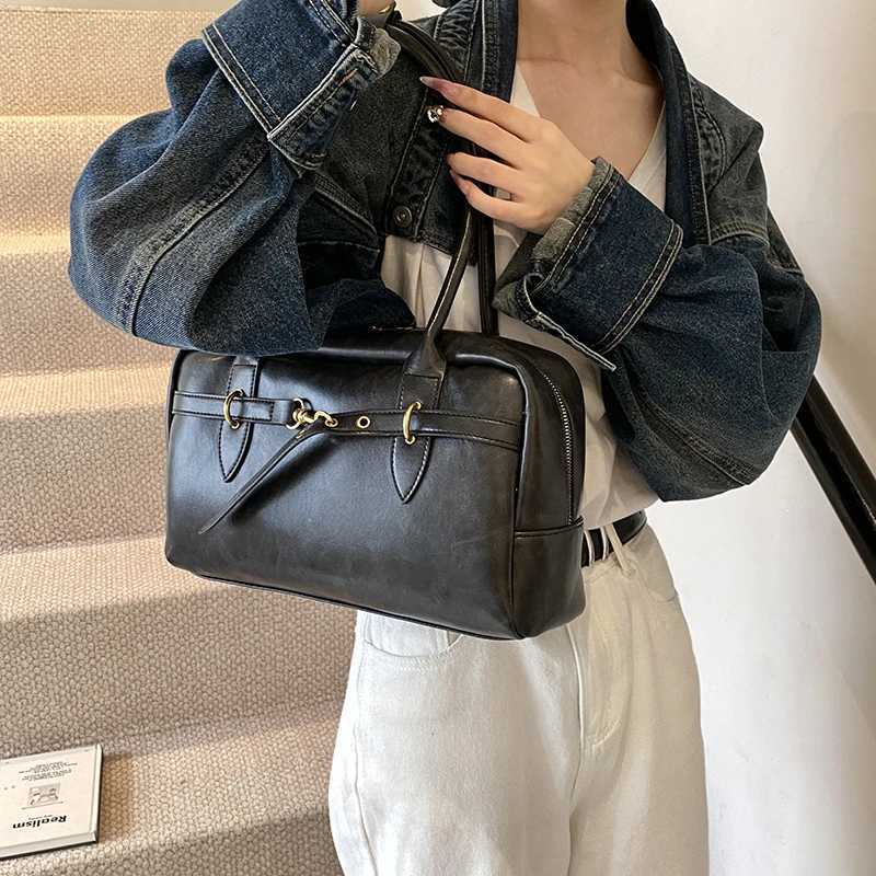 MOODS Square Shoulder Bags For Women Small Backpack Pure Color PU Leather Large Capacity Totes 2024 Lat Trend Handbag B250618
