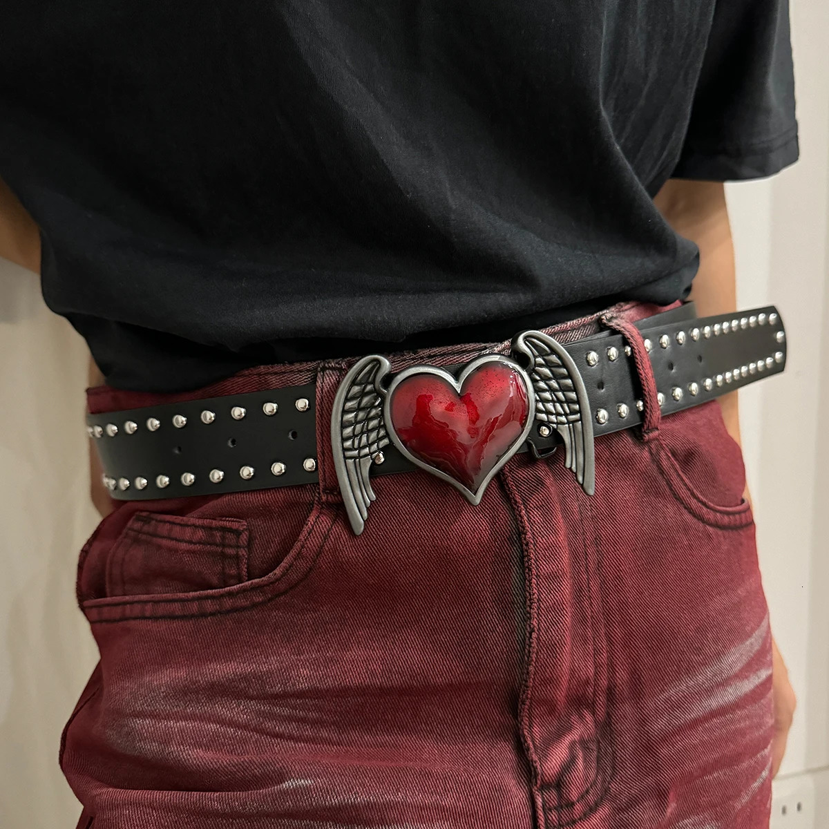 Unisex Jeans Belt sword red heart Goth Y2k Fashion Belts For Women High Quality Rivet Punk Accessory Men Waistband 250207
