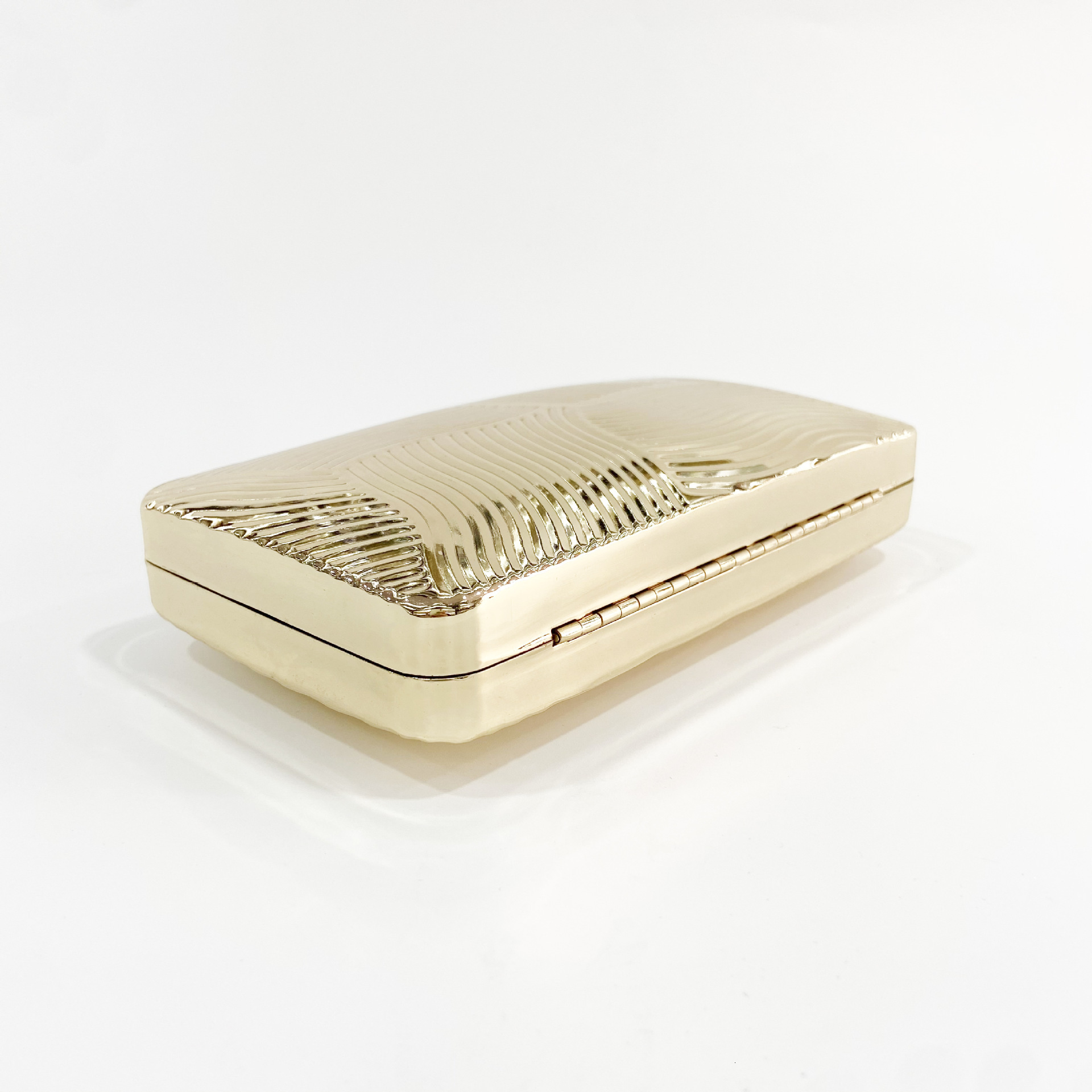 New Solid Color Shell Metal Mini Handheld Banquet Bag Texture Striped Dress Party Handbag