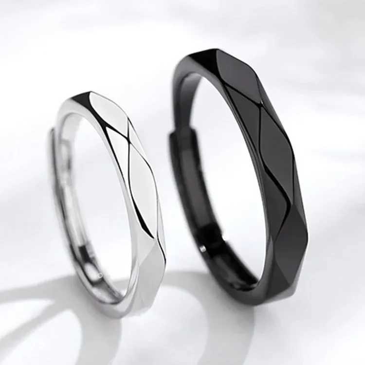 Fashion Simple Couple Ring Black White Lozenge Rings Adjustable Open Jewelry for Women Men Valentines Wedding Anniversary Gifts W250207