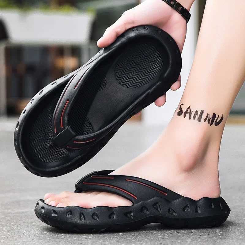 Mens Summer EVA Anti Slip Flip Flops Comfortable and Soft Outdoor Garden Massage Thick Sole Wear-resistant Beach Shoes 2025XJ250207
