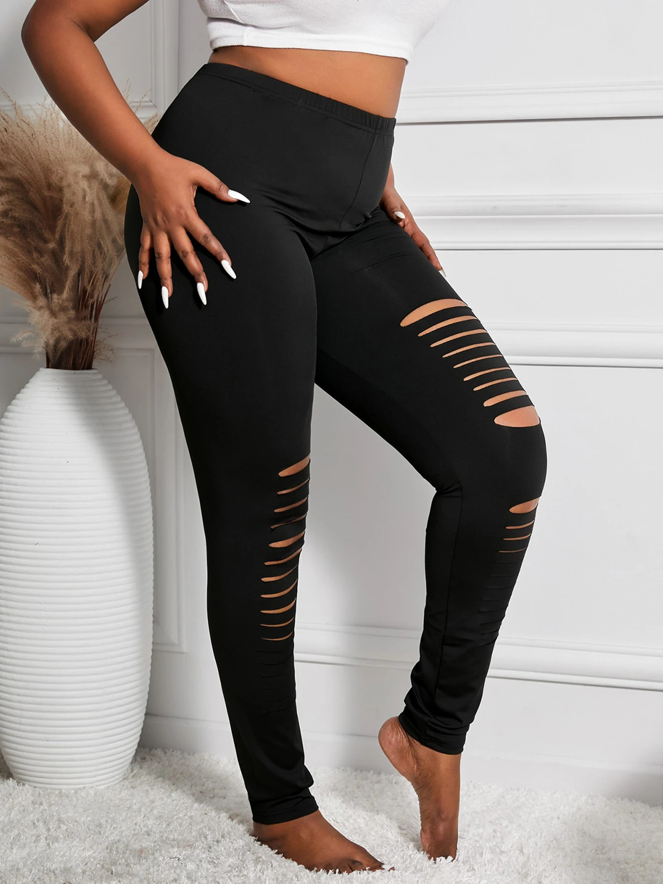 Fashion Black Irregular Ripped Leggings Black High Stretch Tights Personality Solid Color Nine-point Pants Plus Size Women 250207
