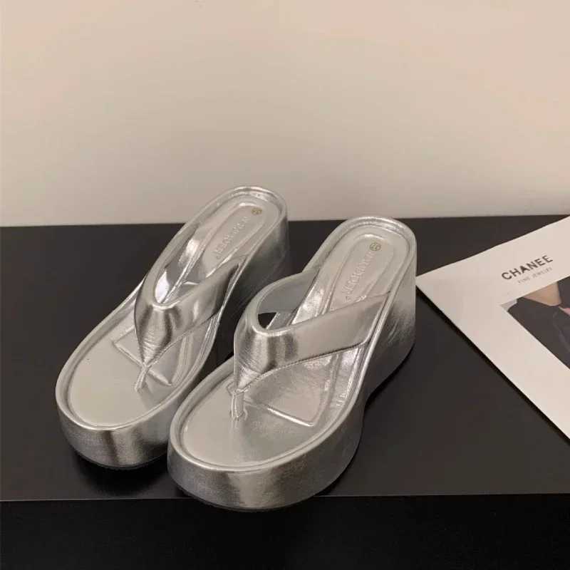 Women Wedge Clip Toe Flip Flops Summer Fi Chunky Platform Beach Sandals Ladies Thick Sole High Heeled Slippers SlidesXJ250207