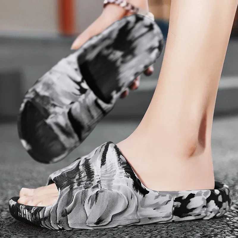 Mens Slippers Summer Indoor Home 2024 New Bathroom Anti Slip Soft Sole Slippers EVA Fi Trend SlippersXJ250207