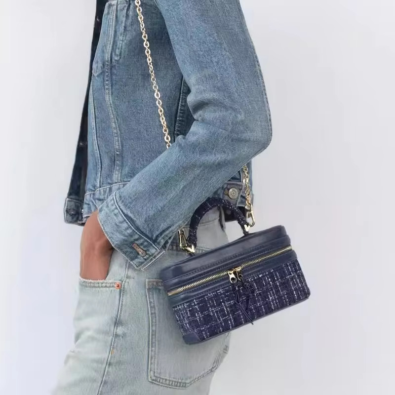 Fashion Woolen Box Women Shoulder Bags Designer Square Lady Handbags Chains Crossbody Bag Small Phone Purses Autumn Trend Cotton Fabric Cartoon