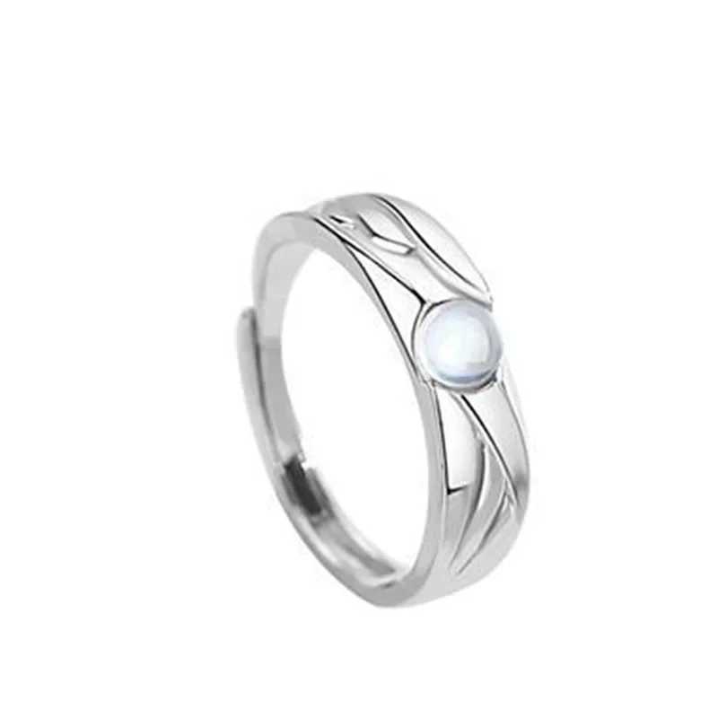 A Pair of Angel and Demon Moonlight Stone Couple Rings Black and White Students Fashion Open Ring Retro Colored Glass Pair Ring W250207