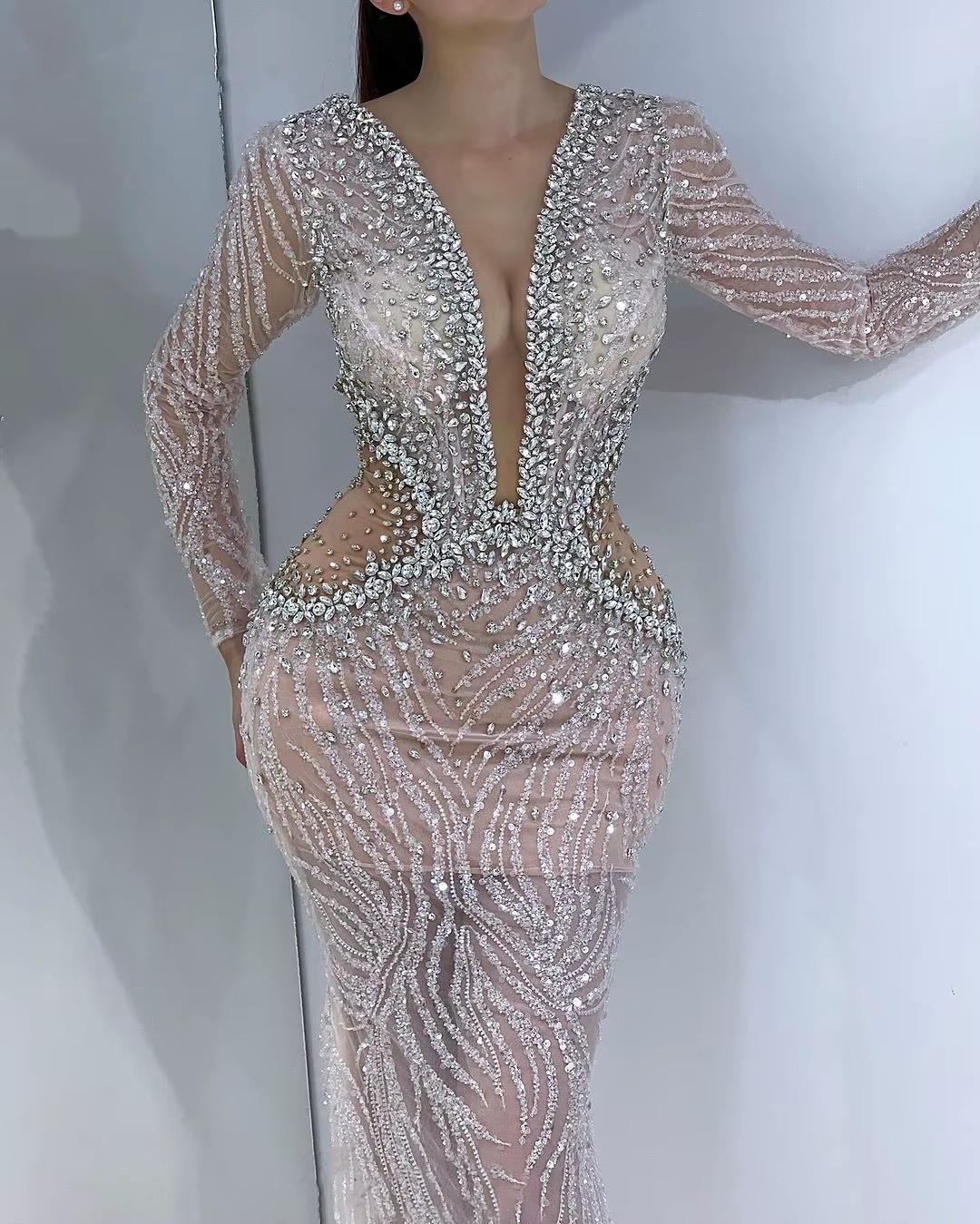 Gorgeous Mermaid Bridal Gowns Crystal Sequins Wedding Dress Beaded Custom Made Princess See Through Long Sleeves Sweep Train Bride Dresses Vestido de 