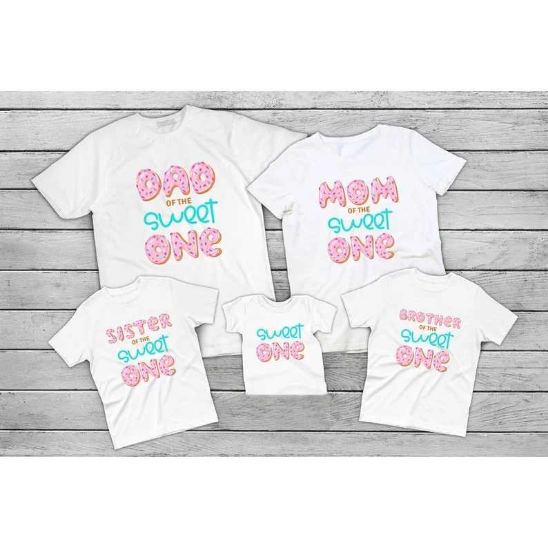 Funny Family Matching Clothes Father Mother Daughter Son Donut Sweet One Birthday Girl Tshirts Summer Family Party Tees Gift W250207